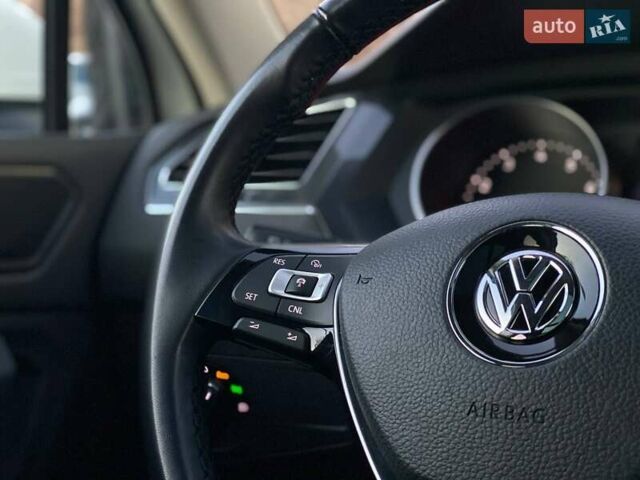 Белый Фольксваген Тигуан, объемом двигателя 1.98 л и пробегом 56 тыс. км за 21900 $, фото 11 на Automoto.ua