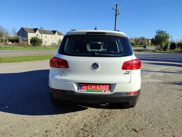 Білий Фольксваген Тігуан, об'ємом двигуна 2 л та пробігом 93 тис. км за 13499 $, фото 3 на Automoto.ua