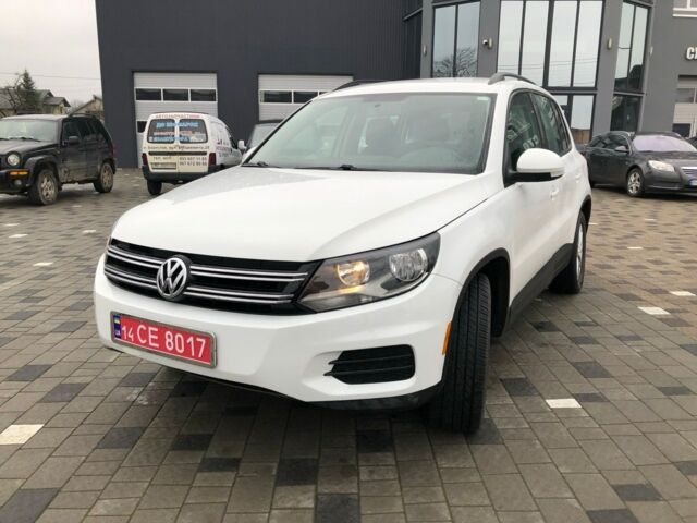 Белый Фольксваген Тигуан, объемом двигателя 2 л и пробегом 203 тыс. км за 10600 $, фото 1 на Automoto.ua