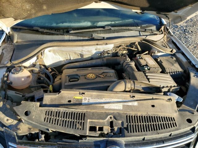 Білий Фольксваген Тігуан, об'ємом двигуна 2 л та пробігом 186 тис. км за 6700 $, фото 10 на Automoto.ua