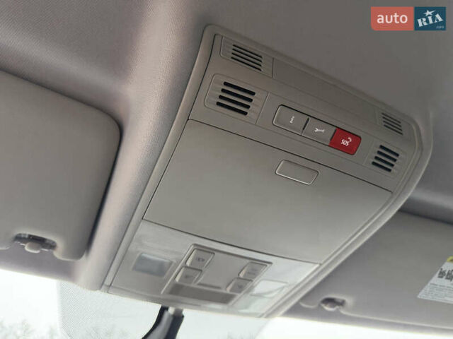 Білий Фольксваген Тігуан, об'ємом двигуна 1.98 л та пробігом 163 тис. км за 17500 $, фото 85 на Automoto.ua