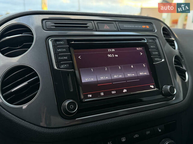 Белый Фольксваген Тигуан, объемом двигателя 1.98 л и пробегом 108 тыс. км за 13950 $, фото 52 на Automoto.ua