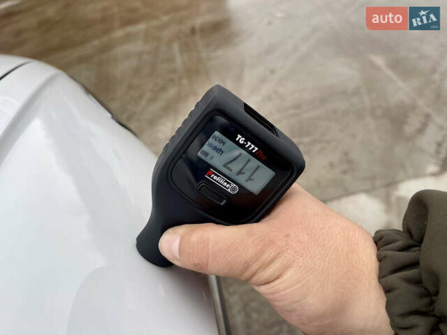 Белый Фольксваген Тигуан, объемом двигателя 2 л и пробегом 210 тыс. км за 23999 $, фото 105 на Automoto.ua