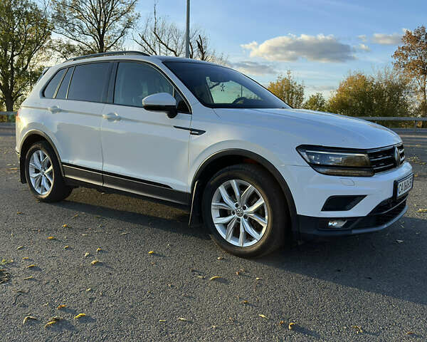 Белый Фольксваген Тигуан, объемом двигателя 1.97 л и пробегом 146 тыс. км за 25900 $, фото 4 на Automoto.ua