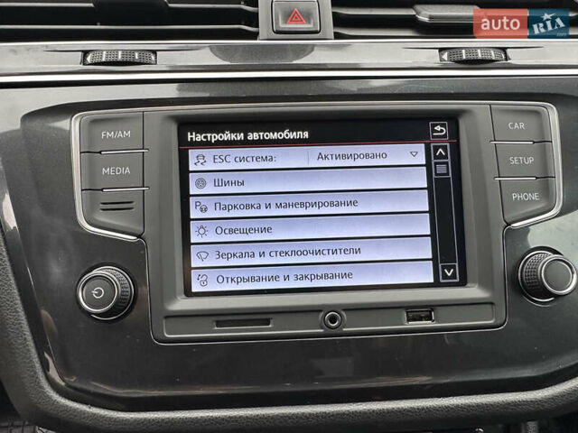 Білий Фольксваген Тігуан, об'ємом двигуна 2 л та пробігом 144 тис. км за 19500 $, фото 36 на Automoto.ua
