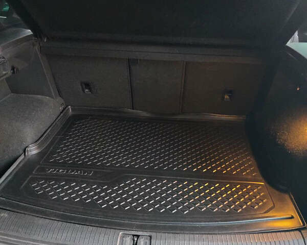 Белый Фольксваген Тигуан, объемом двигателя 1.97 л и пробегом 137 тыс. км за 28999 $, фото 13 на Automoto.ua