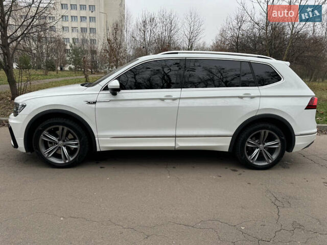 Білий Фольксваген Тігуан, об'ємом двигуна 1.98 л та пробігом 104 тис. км за 25600 $, фото 2 на Automoto.ua