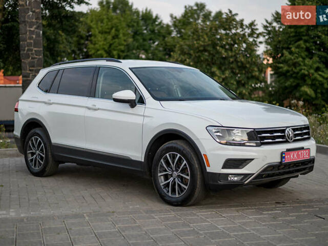 Білий Фольксваген Тігуан, об'ємом двигуна 2 л та пробігом 169 тис. км за 20900 $, фото 5 на Automoto.ua