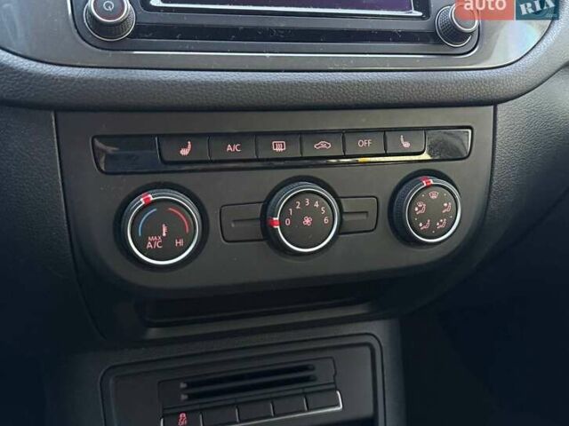 Білий Фольксваген Тігуан, об'ємом двигуна 1.98 л та пробігом 145 тис. км за 13500 $, фото 15 на Automoto.ua