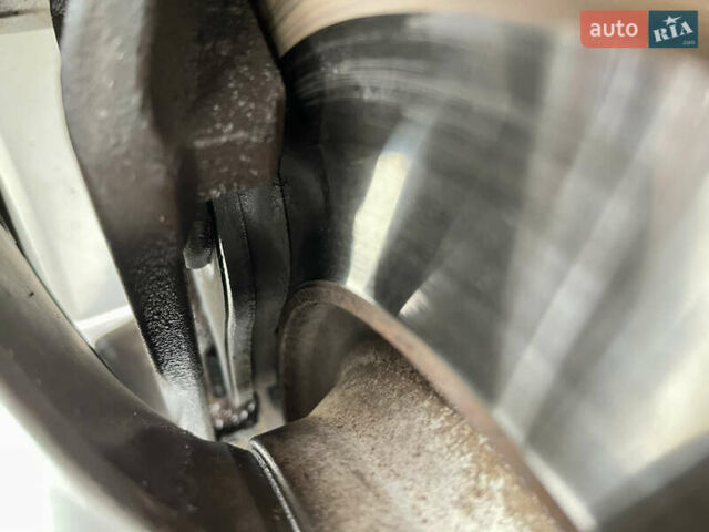 Белый Фольксваген Тигуан, объемом двигателя 2 л и пробегом 210 тыс. км за 23999 $, фото 15 на Automoto.ua