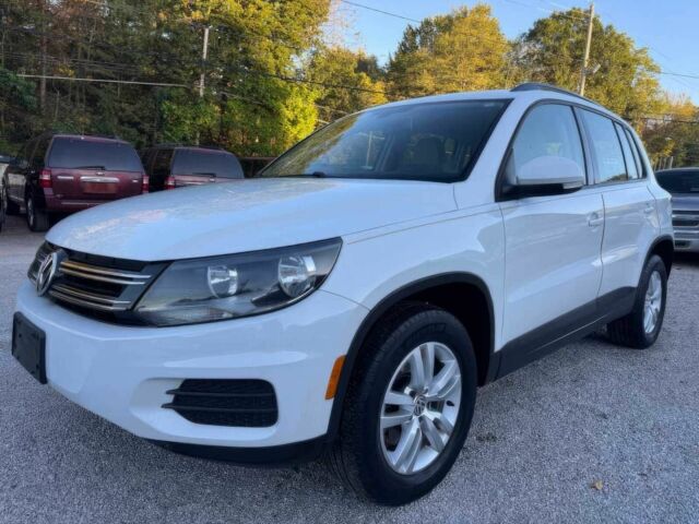 Белый Фольксваген Тигуан, объемом двигателя 2 л и пробегом 67 тыс. км за 10500 $, фото 2 на Automoto.ua