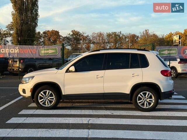 Білий Фольксваген Тігуан, об'ємом двигуна 1.98 л та пробігом 145 тис. км за 13500 $, фото 6 на Automoto.ua