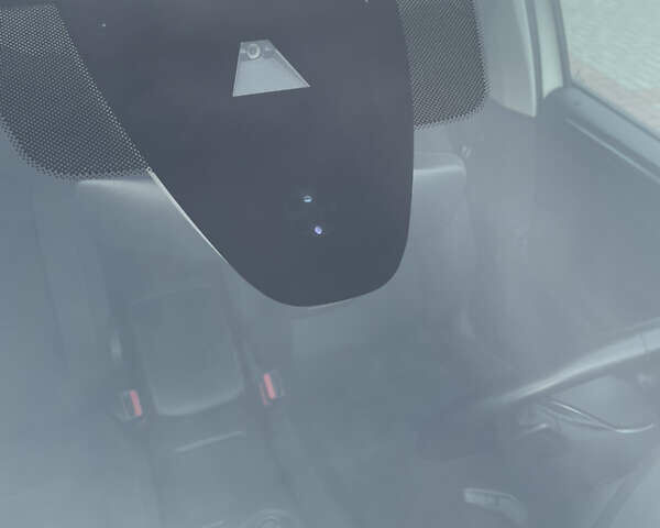 Білий Фольксваген Тігуан, об'ємом двигуна 1.97 л та пробігом 207 тис. км за 26500 $, фото 34 на Automoto.ua