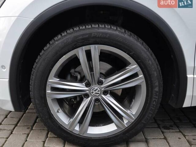 Белый Фольксваген Тигуан, объемом двигателя 1.98 л и пробегом 54 тыс. км за 27700 $, фото 15 на Automoto.ua