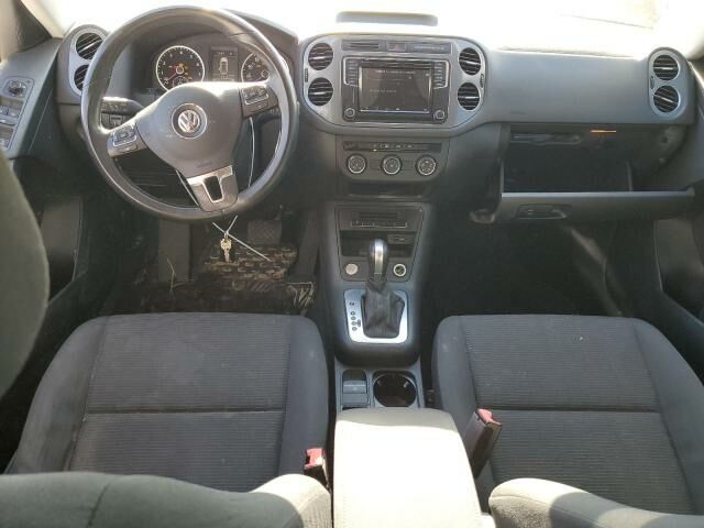 Білий Фольксваген Тігуан, об'ємом двигуна 2 л та пробігом 134 тис. км за 10999 $, фото 7 на Automoto.ua