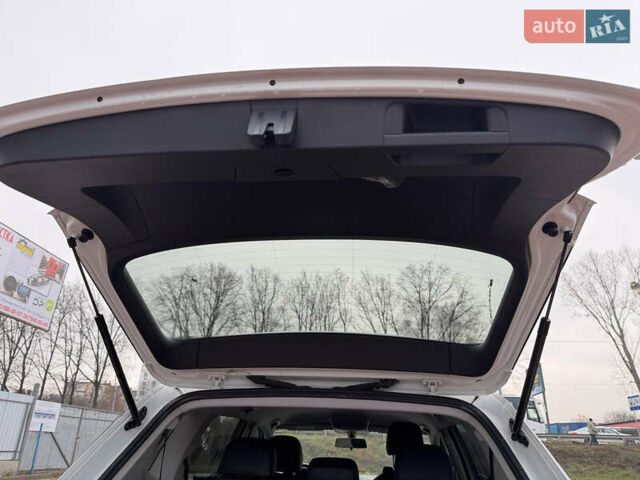 Білий Фольксваген Тігуан, об'ємом двигуна 1.98 л та пробігом 163 тис. км за 17500 $, фото 91 на Automoto.ua