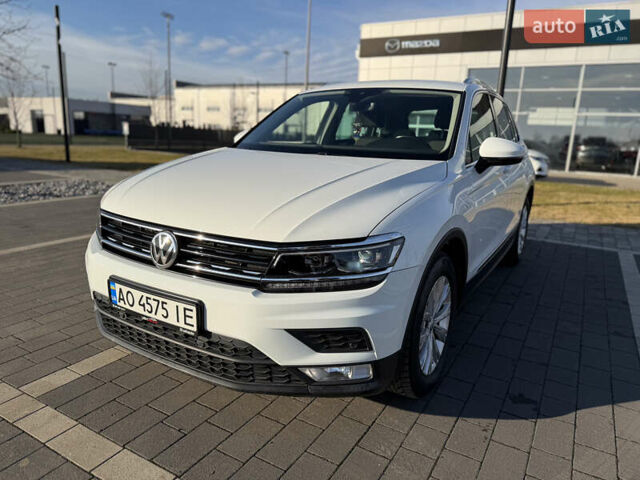 Білий Фольксваген Тігуан, об'ємом двигуна 1.97 л та пробігом 256 тис. км за 20999 $, фото 1 на Automoto.ua