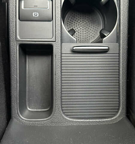 Білий Фольксваген Тігуан, об'ємом двигуна 1.98 л та пробігом 135 тис. км за 13100 $, фото 4 на Automoto.ua