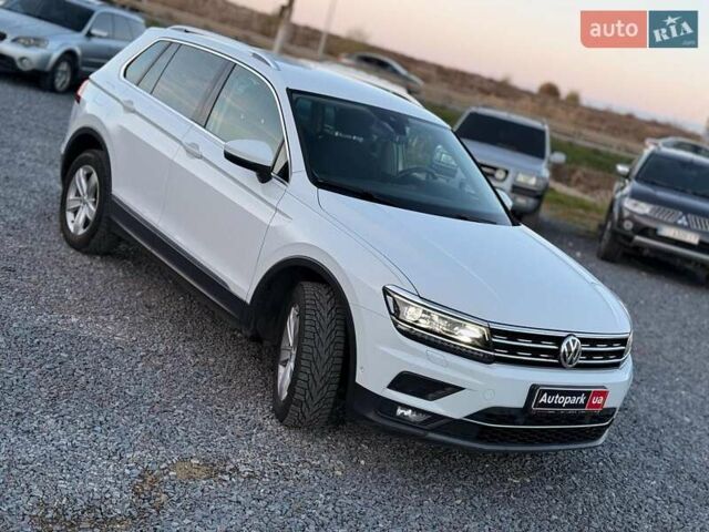 Білий Фольксваген Тігуан, об'ємом двигуна 2 л та пробігом 161 тис. км за 24880 $, фото 12 на Automoto.ua