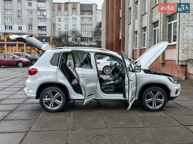 Белый Фольксваген Тигуан, объемом двигателя 1.98 л и пробегом 145 тыс. км за 14200 $, фото 25 на Automoto.ua