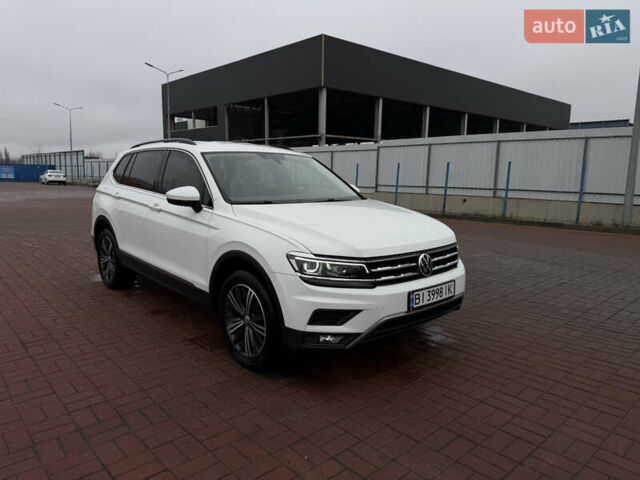 Білий Фольксваген Тігуан, об'ємом двигуна 1.98 л та пробігом 163 тис. км за 17500 $, фото 61 на Automoto.ua