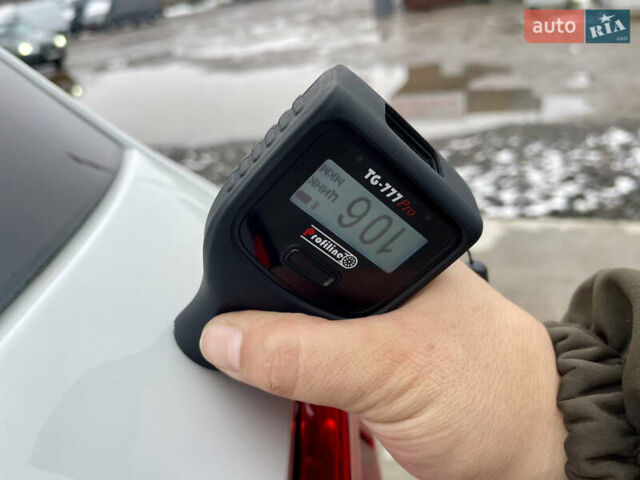 Белый Фольксваген Тигуан, объемом двигателя 2 л и пробегом 210 тыс. км за 23999 $, фото 94 на Automoto.ua