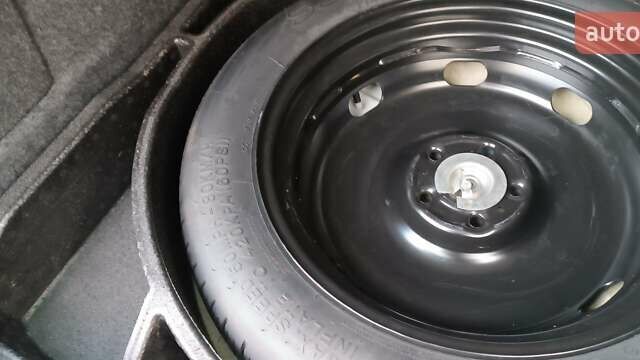 Белый Фольксваген Тигуан, объемом двигателя 2 л и пробегом 228 тыс. км за 13850 $, фото 42 на Automoto.ua