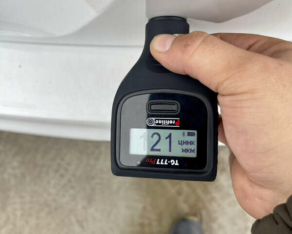 Белый Фольксваген Тигуан, объемом двигателя 2 л и пробегом 210 тыс. км за 23999 $, фото 93 на Automoto.ua