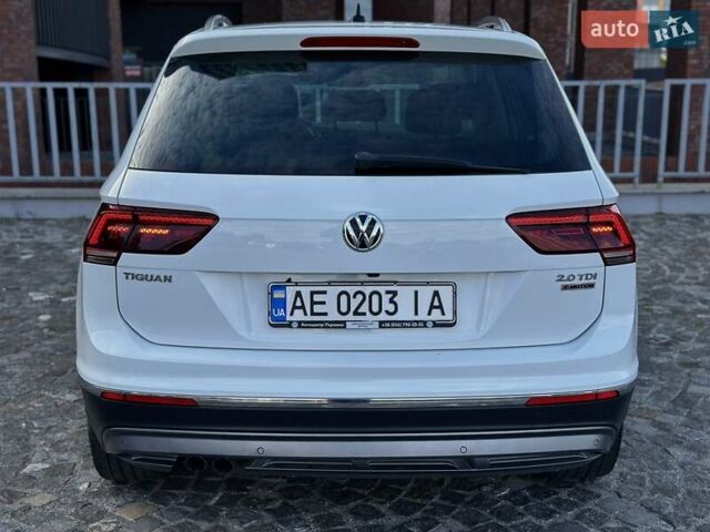 Фольксваген Тигуан 2017 в Днепре (Днепропетровске) на Automoto.ua Белый Фольксваген Тигуан, объемом двигателя 1.98 л и пробегом 88 тыс. км за 24900 $, фото 34 на Automoto.ua