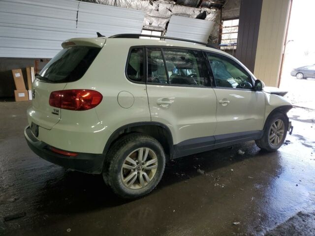 Білий Фольксваген Тігуан, об'ємом двигуна 2 л та пробігом 189 тис. км за 6400 $, фото 5 на Automoto.ua