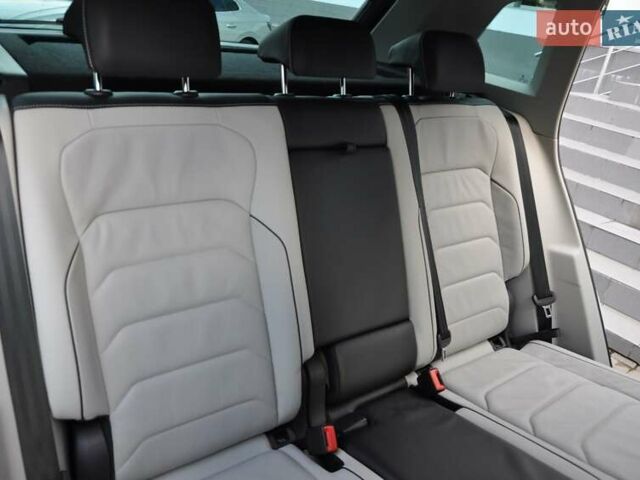 Белый Фольксваген Тигуан, объемом двигателя 1.98 л и пробегом 54 тыс. км за 27700 $, фото 19 на Automoto.ua