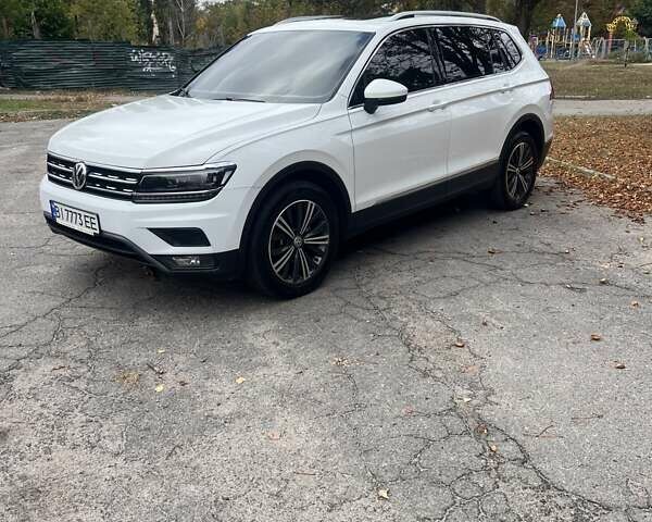 Білий Фольксваген Тігуан, об'ємом двигуна 1.98 л та пробігом 103 тис. км за 22900 $, фото 2 на Automoto.ua