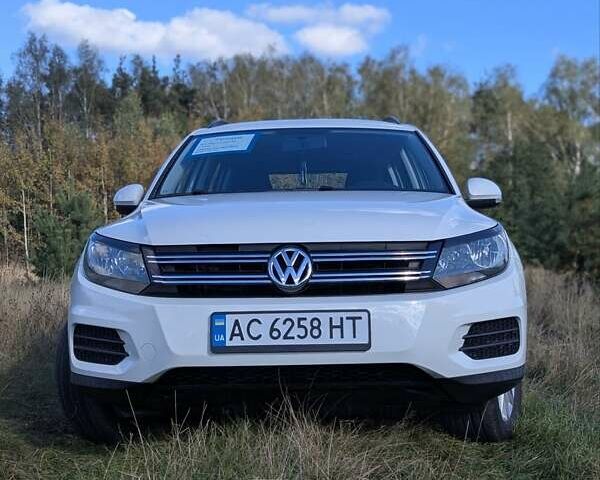 Белый Фольксваген Тигуан, объемом двигателя 1.98 л и пробегом 50 тыс. км за 13999 $, фото 5 на Automoto.ua