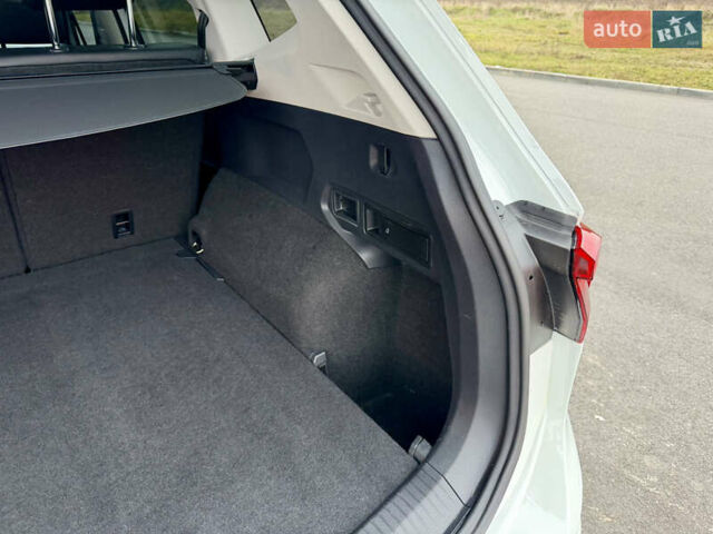 Білий Фольксваген Тігуан, об'ємом двигуна 2 л та пробігом 66 тис. км за 30999 $, фото 101 на Automoto.ua