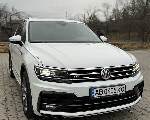 Білий Фольксваген Тігуан, об'ємом двигуна 1.98 л та пробігом 160 тис. км за 29800 $, фото 1 на Automoto.ua