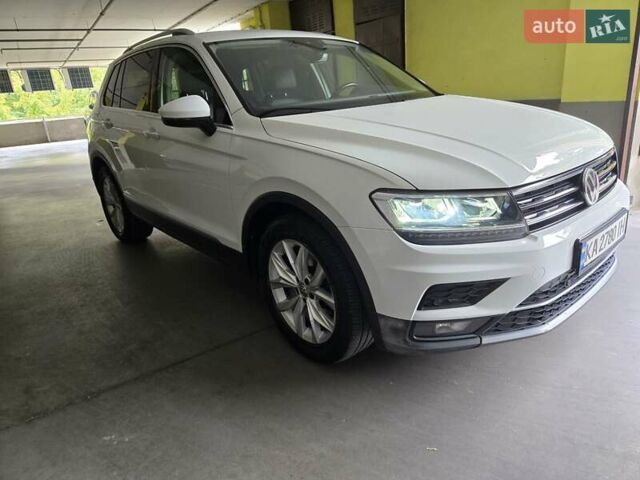 Белый Фольксваген Тигуан, объемом двигателя 2 л и пробегом 102 тыс. км за 25500 $, фото 5 на Automoto.ua