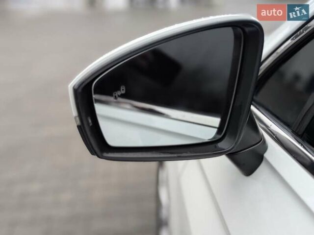 Белый Фольксваген Тигуан, объемом двигателя 2 л и пробегом 160 тыс. км за 18300 $, фото 7 на Automoto.ua