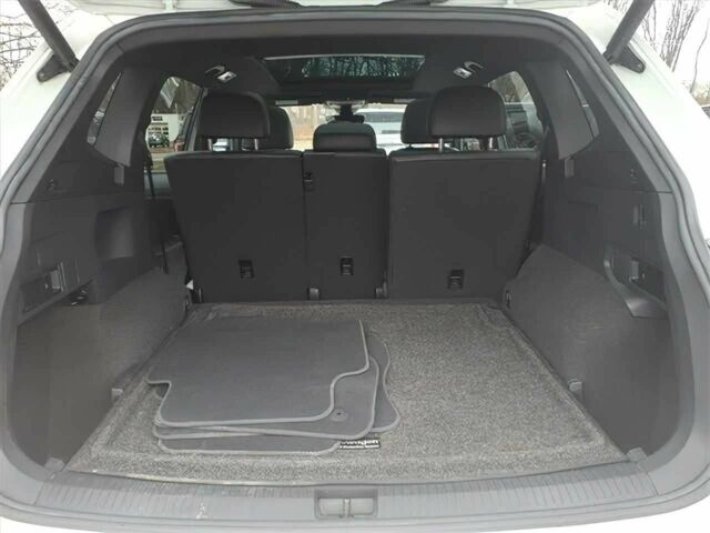 Белый Фольксваген Тигуан, объемом двигателя 2 л и пробегом 46 тыс. км за 8000 $, фото 6 на Automoto.ua