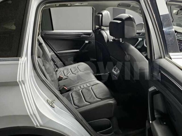 Белый Фольксваген Тигуан, объемом двигателя 2 л и пробегом 57 тыс. км за 16200 $, фото 13 на Automoto.ua