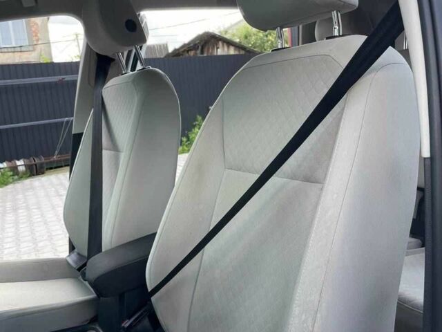 Белый Фольксваген Тигуан, объемом двигателя 2 л и пробегом 198 тыс. км за 16000 $, фото 5 на Automoto.ua