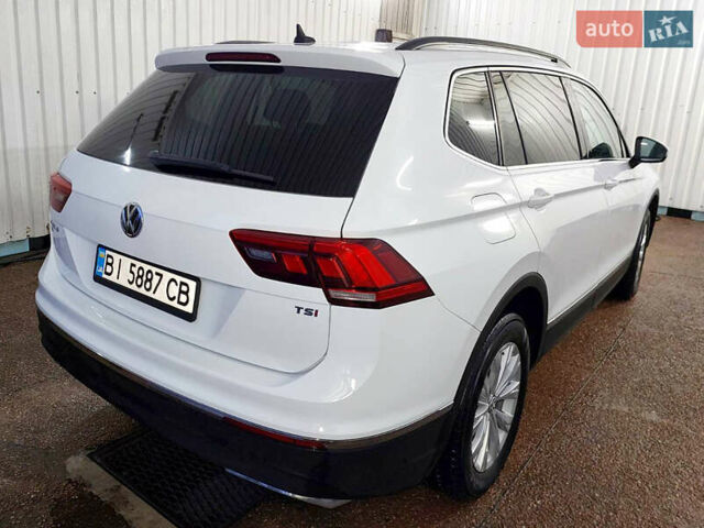 Білий Фольксваген Тігуан, об'ємом двигуна 2 л та пробігом 145 тис. км за 23600 $, фото 66 на Automoto.ua