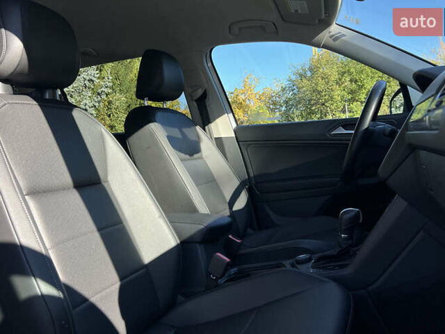 Білий Фольксваген Тігуан, об'ємом двигуна 0 л та пробігом 99 тис. км за 19900 $, фото 20 на Automoto.ua