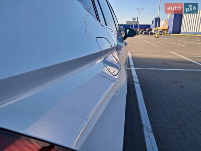 Білий Фольксваген Тігуан, об'ємом двигуна 2 л та пробігом 120 тис. км за 23400 $, фото 9 на Automoto.ua