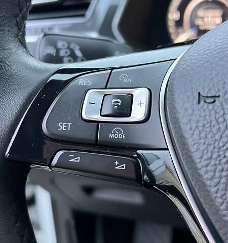 Белый Фольксваген Тигуан, объемом двигателя 1.97 л и пробегом 114 тыс. км за 28000 $, фото 8 на Automoto.ua