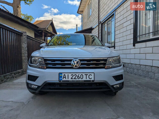 Белый Фольксваген Тигуан, объемом двигателя 1.98 л и пробегом 105 тыс. км за 21950 $, фото 8 на Automoto.ua