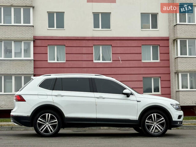 Білий Фольксваген Тігуан, об'ємом двигуна 2 л та пробігом 66 тис. км за 30999 $, фото 14 на Automoto.ua