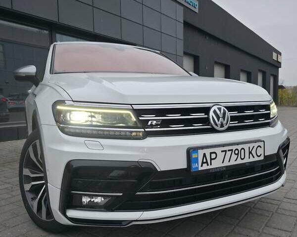 Білий Фольксваген Тігуан, об'ємом двигуна 1.97 л та пробігом 170 тис. км за 35000 $, фото 12 на Automoto.ua