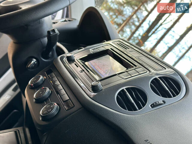 Белый Фольксваген Тигуан, объемом двигателя 1.98 л и пробегом 135 тыс. км за 12899 $, фото 43 на Automoto.ua