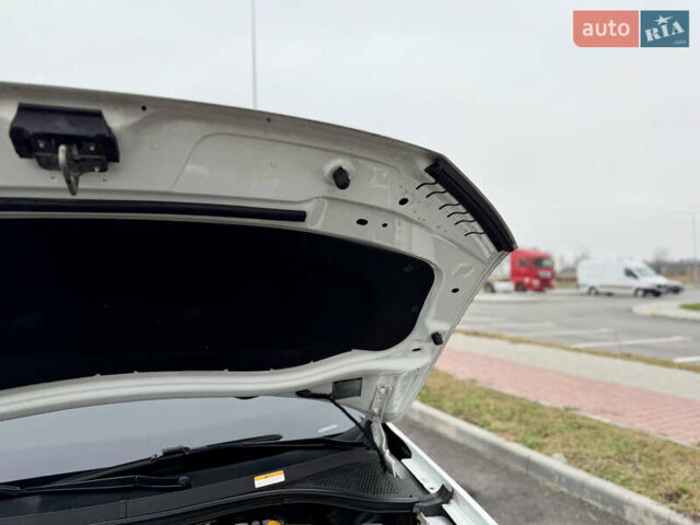 Білий Фольксваген Тігуан, об'ємом двигуна 2 л та пробігом 66 тис. км за 30999 $, фото 94 на Automoto.ua