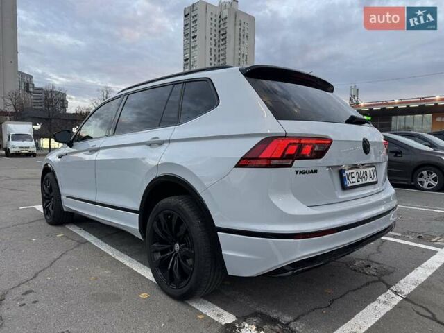 Белый Фольксваген Тигуан, объемом двигателя 1.98 л и пробегом 121 тыс. км за 22600 $, фото 7 на Automoto.ua